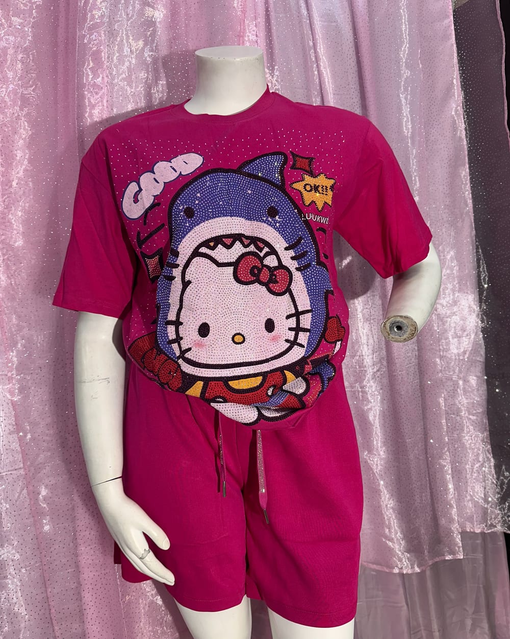 Nuevo conjunto de playera y short largo ✨🤩🌸 vista 2